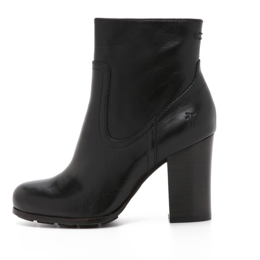 Frye Parker Short Ankle Boot